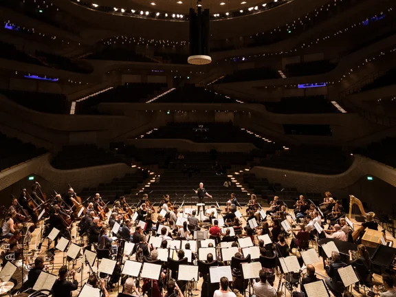 2018_c_Peter Hundert_4x3.png