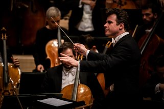 Jakub Hrůša © Sebastian Madej/Deutsche Klassik