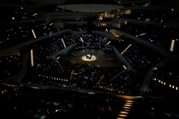 31 - Anna Lapwood - Pro Arte - Elbphilharmonie - 22. Oktober 2025 - Sebastian Madej - 07935.jpg