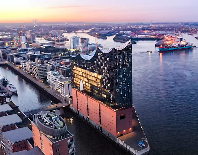 Elbphilharmonie © Thies Raetzke