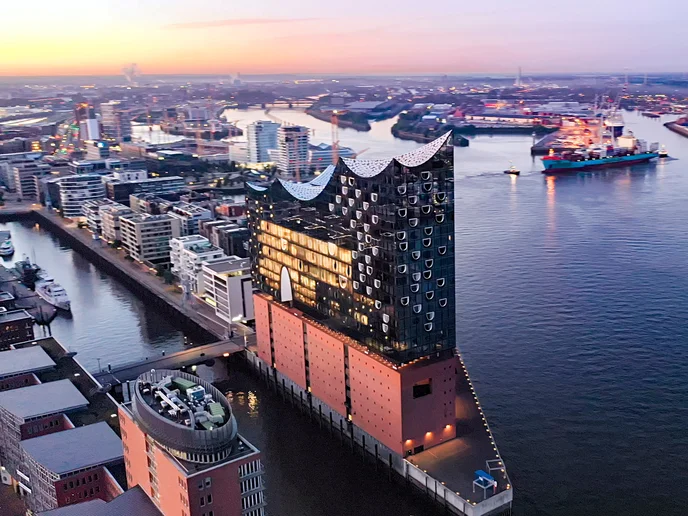 Elbphilharmonie © Thies Raetzke