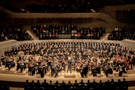 20200219_LSO_Sir Simon Rattle_25_c_Sebastian Madej_Deutsche Klassik.jpg