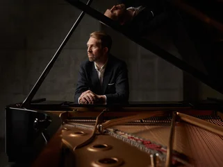 Leif-Ove Andsnes_c_Helge Hansen_Sony Music Entertainment