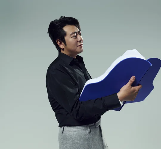 LangLang_Piano Book 2_c_Sonja Mueller_Deutsche Grammophon_ (1).jpg